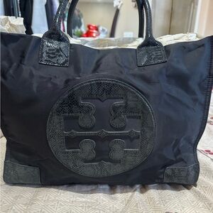 EUC - Tory Burch Ella Large Tote - Black/Grey Logo Tote with Textured Trim